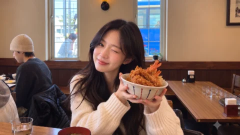 [흰그림자투어] 준페이 매장 내 식사 100% 확정! 삿포로 비에이 후라노 일일 버스투어