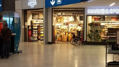 파리픽업 안전하고 편안한 그리고 친절한 안녕파리 VTC  공항 라발레 디즈니 픽업 및 샌딩